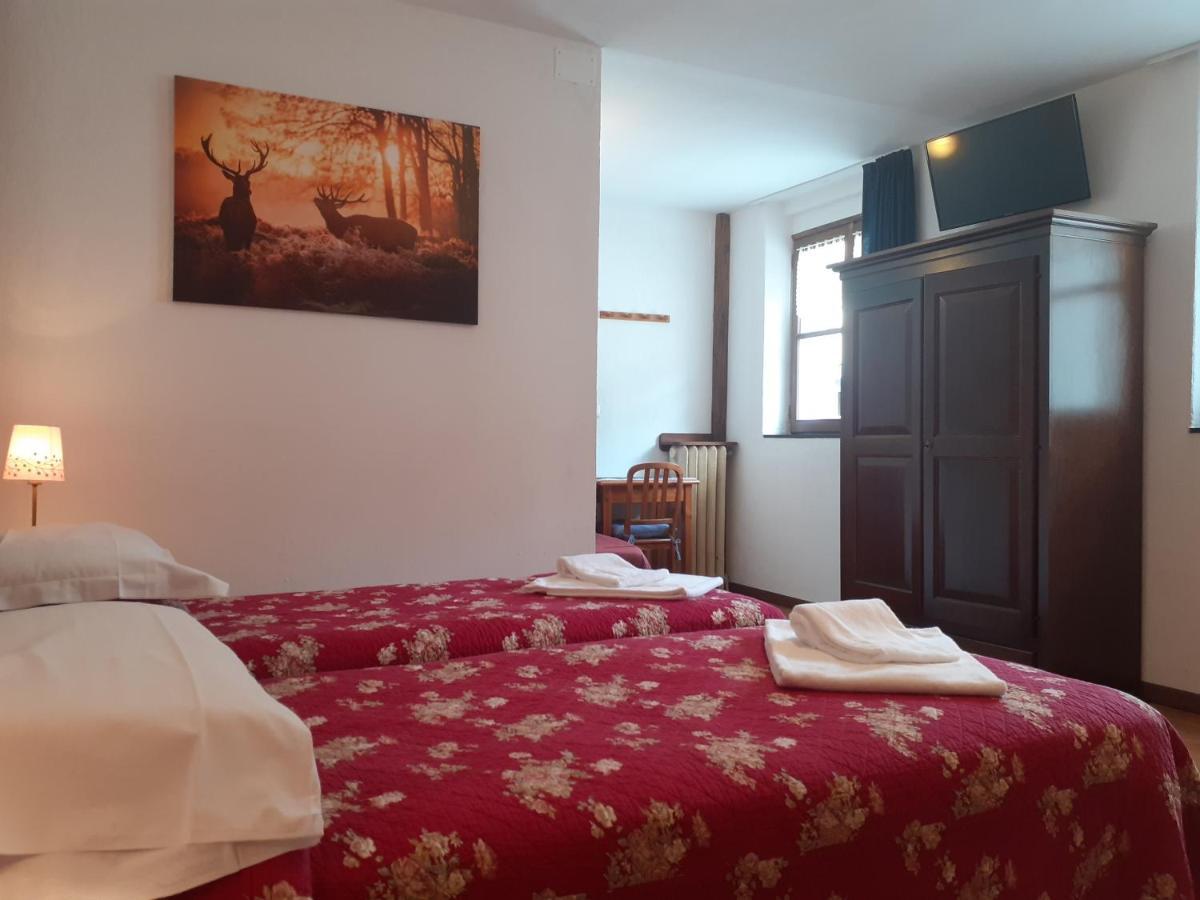 Hotel Villa Cary Oulx Kültér fotó