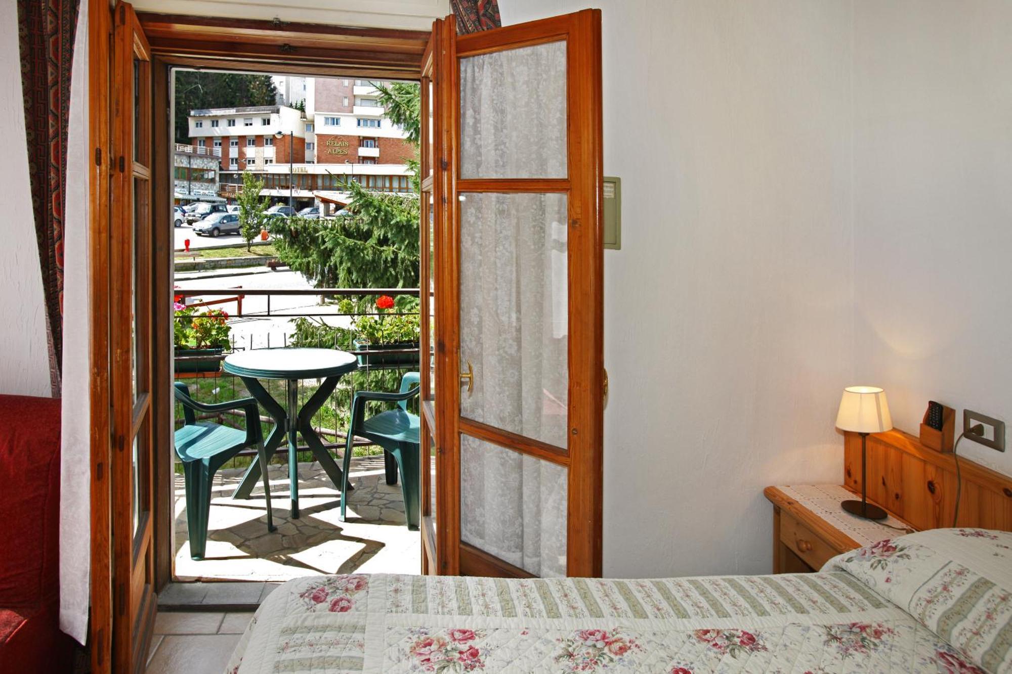 Hotel Villa Cary Oulx Kültér fotó