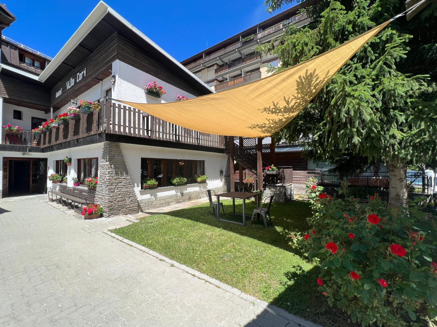 Hotel Villa Cary Oulx Kültér fotó